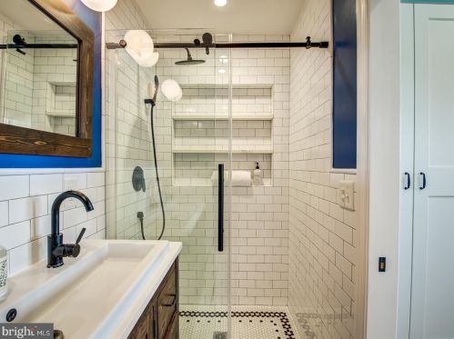 1341 Emerald St, Washington DC 20002-5432 exterior