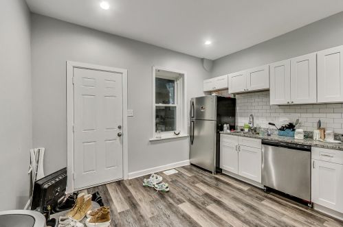 2338 18 Pl, Chicago IL 60608-2560 exterior