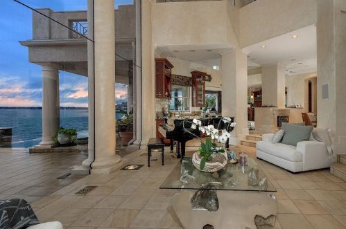 457 Edgewood Dr, Montgomery TX 77356-8407 exterior