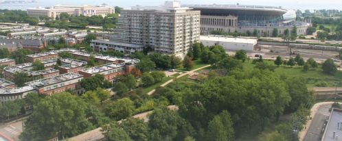 1600 Indiana Ave, Chicago IL  60616-1327 exterior