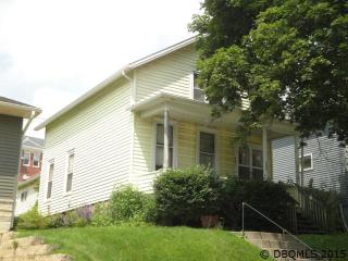 985 Center Pl, Dubuque IA  52001-6119 exterior