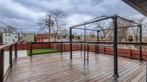 126 Menard Ave, Chicago IL 60634-5221 exterior