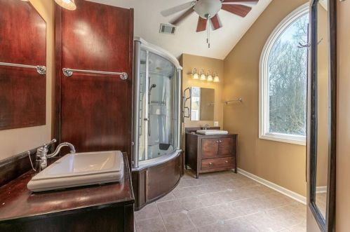 3070 Dogwood Crk Pkwy, Duluth GA 30096-7412 exterior