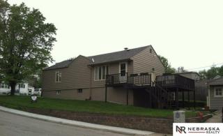 3004 Arbor St, Omaha NE  68105-3676 exterior