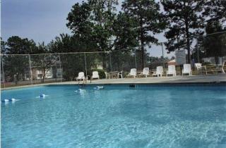 5000 Harbour Lake Dr, Charleston SC  29445-5982 exterior