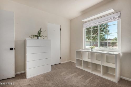 3317 13th Ave, Phoenix AZ  85013-4012 exterior