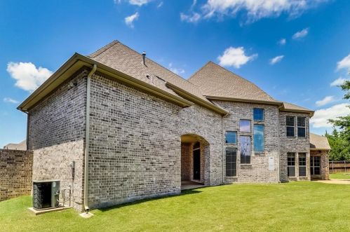 80 Placid Pond Dr, Frisco TX 75034-1934 exterior