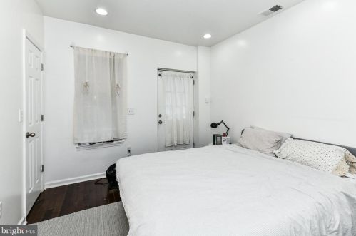 32 Florida Ave, Washington DC 20001-1143 exterior