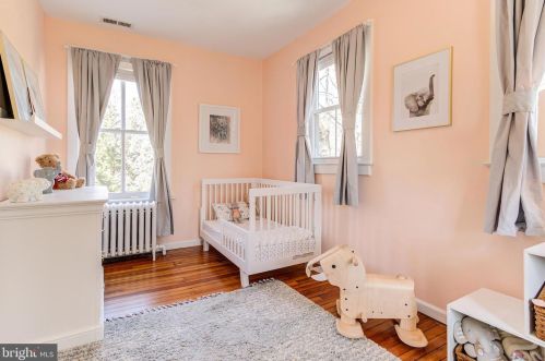 7509 Jackson Ave, Silver Spring MD 20912-5707 exterior