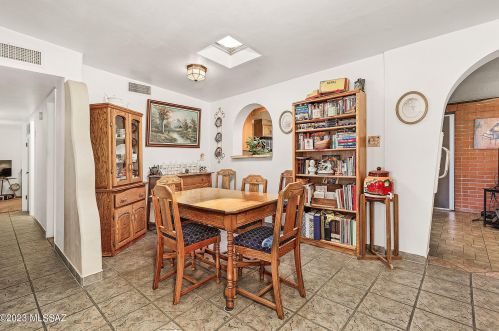 5122 28th St, Tucson AZ  85711-5822 exterior