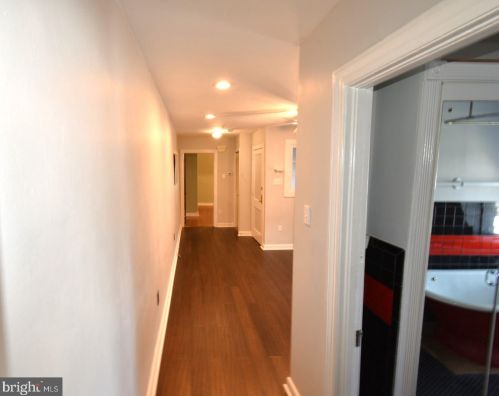 542 Johnson St, Philadelphia PA 19138-1110 exterior