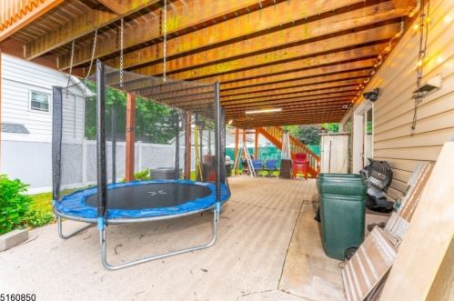 1570 Franklin St, Clark NJ  07066-2517 exterior