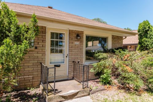 3775 53rd St, Milwaukee, WI 53220-2034