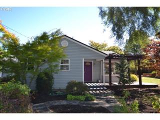 1716 142 Ave, Portland OR  97230-3506 exterior