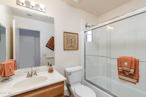 38168 Silverwood Dr, Tucson AZ 85739-1003 exterior