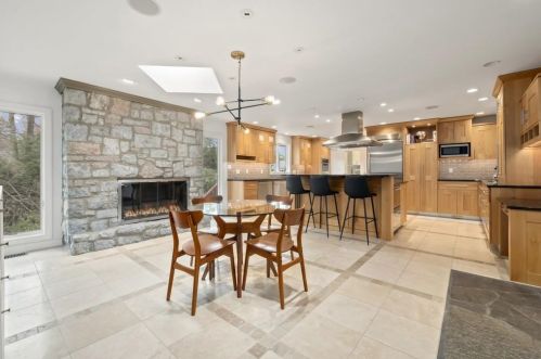 1164 Bonview Ln, Atlanta GA 30324-2903 exterior