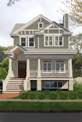 3823 Bell Ave, Chicago, IL 60618-3811