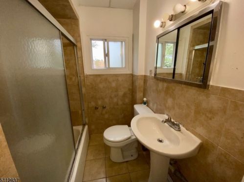 323 Pacific St, Paterson NJ  07503-2407 exterior