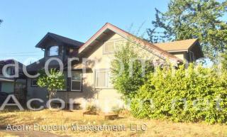 991 11th Ave, Eugene OR  97402-5237 exterior