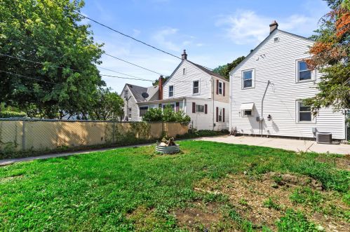 3712 Logan Ave, Milwaukee WI 53207-3905 exterior