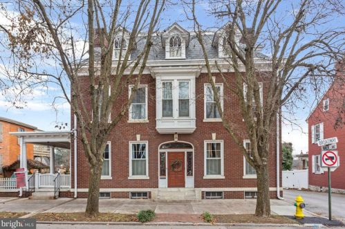 301 Broadway, Hanover, PA 17331-2505