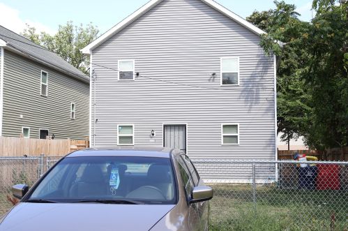 2223 28, Milwaukee WI 53215-2425 exterior