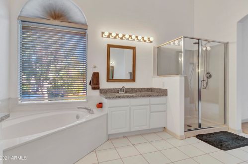 4402 Linda Ln, Chandler AZ 85226-5852 exterior