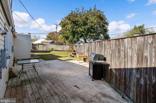 600 Binsted Rd, Glen Burnie MD 21060-7326 exterior