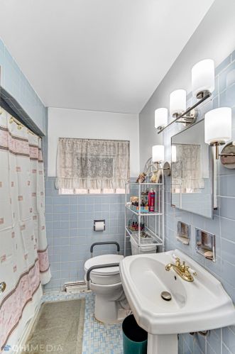 3912 59th St, Chicago IL 60629-4503 exterior