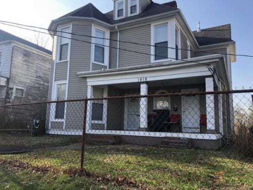 1418 Catalpa St, Louisville, KY 40211-1711