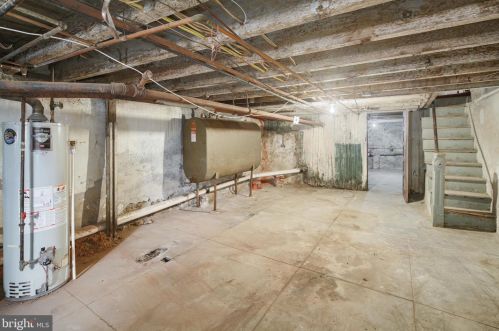 1641 17 St, Philadelphia PA 19132-3928 exterior