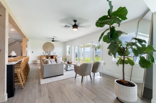 1234 Indian River Dr, Fort Pierce FL  34950-5417 exterior