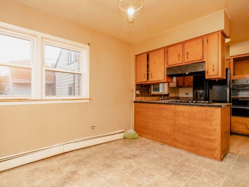 2119 Mason Ave, Chicago IL 60639-2713 exterior