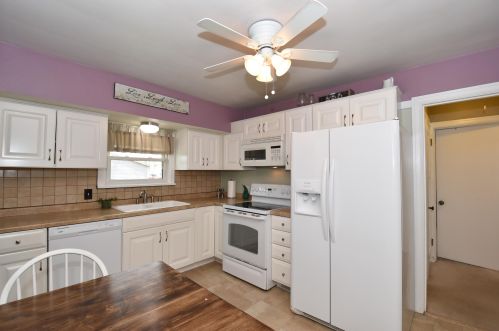 935 113, Milwaukee WI 53226-3401 exterior