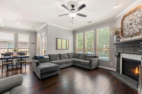 331 Kinderwood Trl, Montgomery TX 77316-2121 exterior