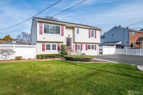 150 Alcoa Ave, Edison, NJ 08837-3066