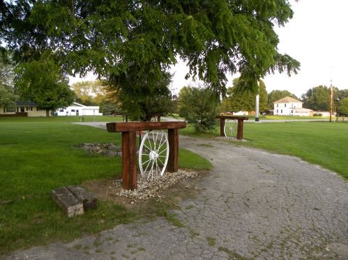 50002 M 51, Dowagiac MI 49047-9631 exterior