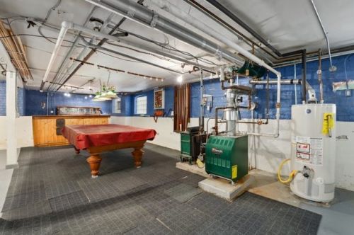 5004 Tripp Ave, Chicago IL 60630-2724 exterior