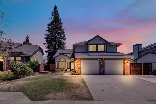 120 Hazelmere Dr, Folsom CA 95630-5522 exterior