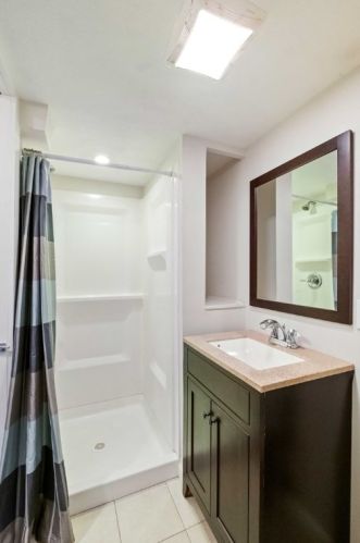 1475 Keever Ave, Pittsburgh PA 15205-3811 exterior