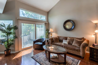 2148 Beechwood Ave, Fullerton, CA 92835-2200