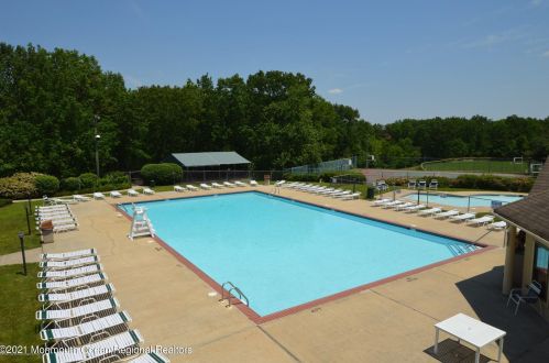 1203 Bluebell Dr, Jackson Twp NJ 08527-4116 exterior