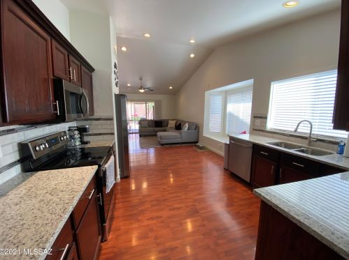 2660 Camino Del Deseo, Tucson AZ  85742-9213 exterior