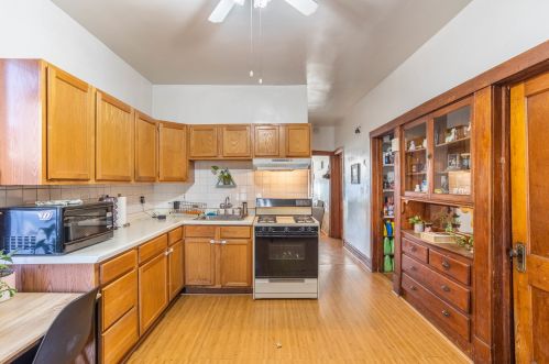 2508 46 Pl, Chicago IL 60609-4402 exterior