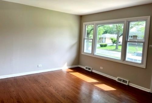 794 Lombard St, Elmhurst IL  60126-1762 exterior