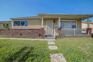 9901 Bartee Ave, Los Angeles, CA 91331-4509