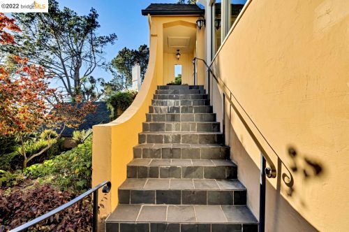 683 Arlington Ave, Berkeley CA 94707-1039 exterior