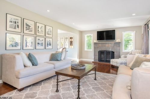 76 Hillcrest Ave, Morristown, NJ 07960-5087