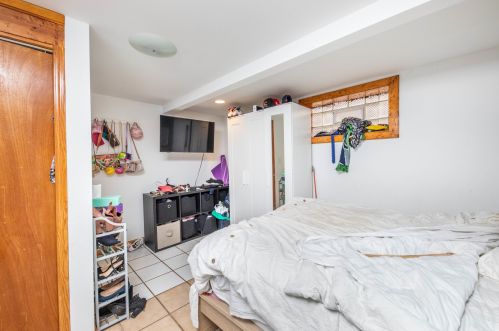 6742 Komensky Ave, Chicago IL 60629-4112 exterior