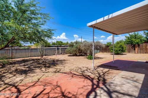 8257 Beverly St, Tucson AZ  85710-5931 exterior